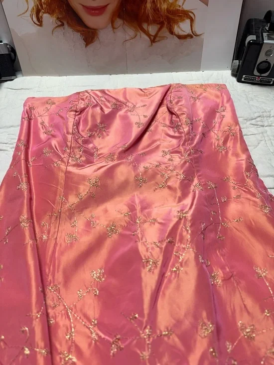 Jacquard Strapless Column Gown | Vintage Formal · Jessica McClintock Gunne Sax - Picture 5 of 15